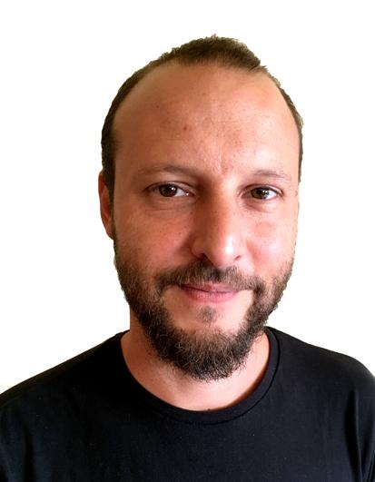 Fotografia de perfil do explicador João Dias da Silva